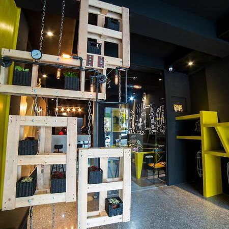 Just Walk Backpacker Hostel Хуалиен Сити Екстериор снимка