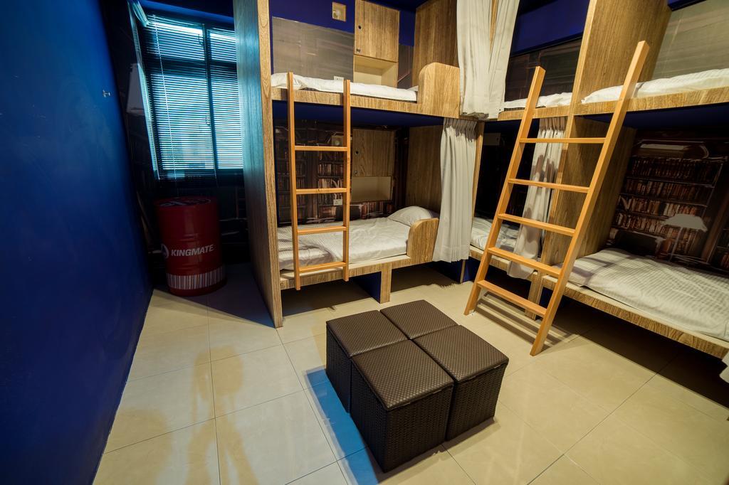 Just Walk Backpacker Hostel Хуалиен Сити Стая снимка